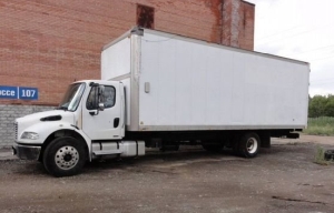 фото грузовика Freightliner 10 тонн